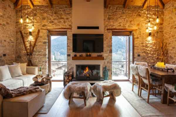 Chalet 1932: Πώς επιπλώσαμε ένα boutique mountain chalet στην Κέρτεζη Καλαβρύτων